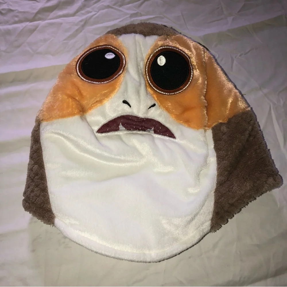 Kids size 4/6 Star Wars Porg 2 pc head + body . Lined and filled costume - Picture 10 of 16